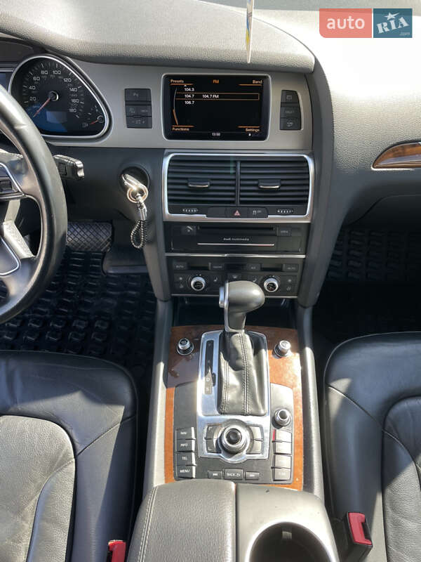 Внедорожник / Кроссовер Audi Q7 2015 в Львове