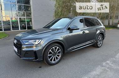 Позашляховик / Кросовер Audi Q7 2022 в Києві