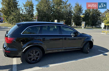 Позашляховик / Кросовер Audi Q7 2012 в Києві