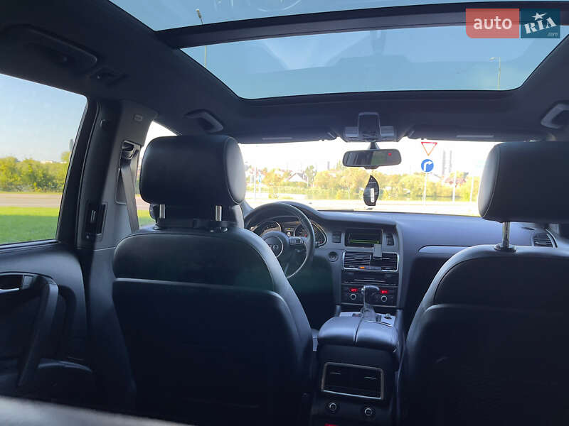 Внедорожник / Кроссовер Audi Q7 2014 в Виннице