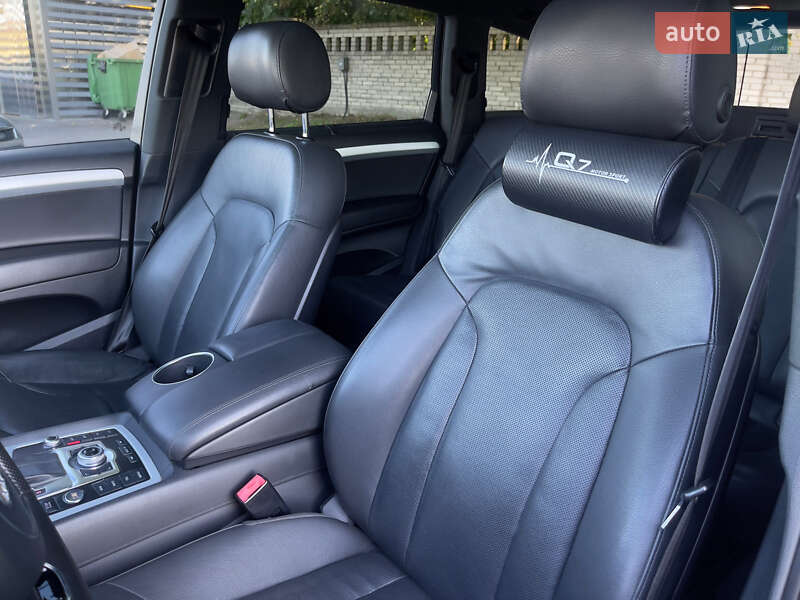 Внедорожник / Кроссовер Audi Q7 2014 в Виннице