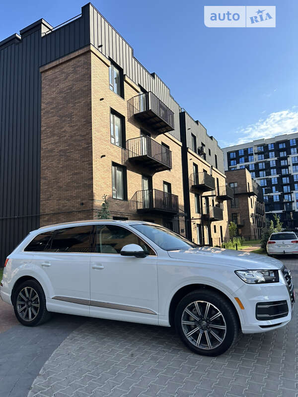 Внедорожник / Кроссовер Audi Q7 2016 в Ивано-Франковске