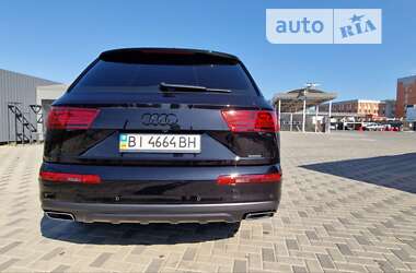 Позашляховик / Кросовер Audi Q7 2018 в Полтаві