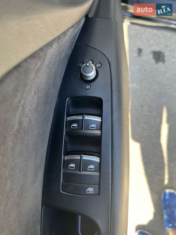 Позашляховик / Кросовер Audi Q7 2014 в Києві