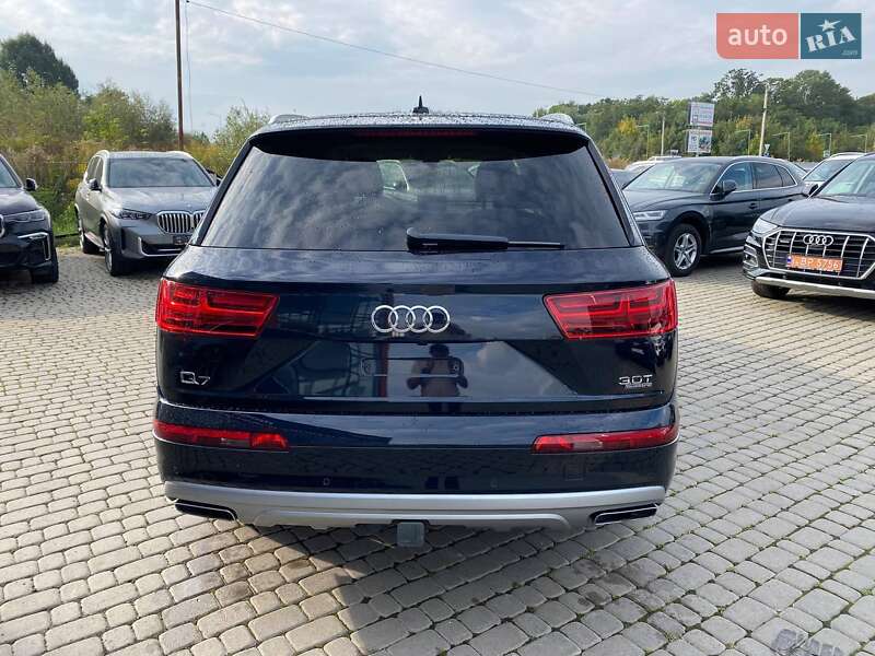 Внедорожник / Кроссовер Audi Q7 2016 в Львове