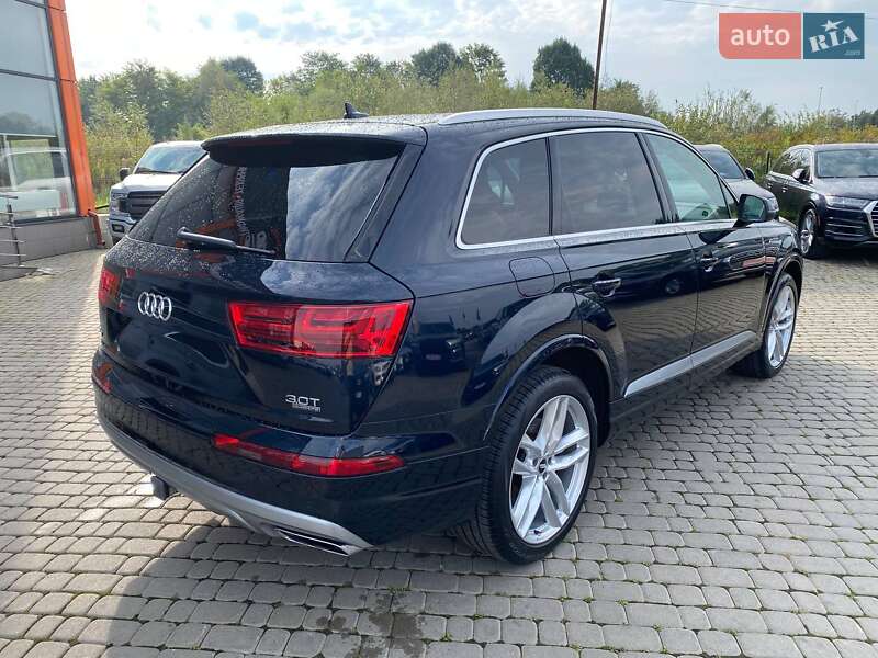 Внедорожник / Кроссовер Audi Q7 2016 в Львове