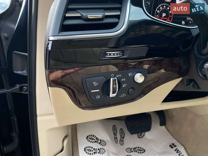 Внедорожник / Кроссовер Audi Q7 2016 в Львове