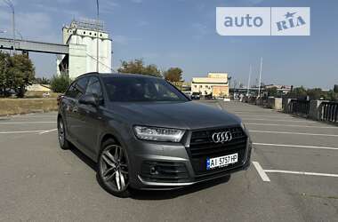 Позашляховик / Кросовер Audi Q7 2016 в Києві