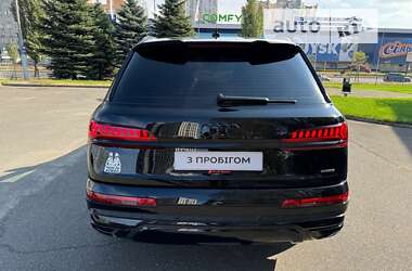 Внедорожник / Кроссовер Audi Q7 2020 в Киеве