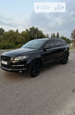 Позашляховик / Кросовер Audi Q7 2006 в Смілі