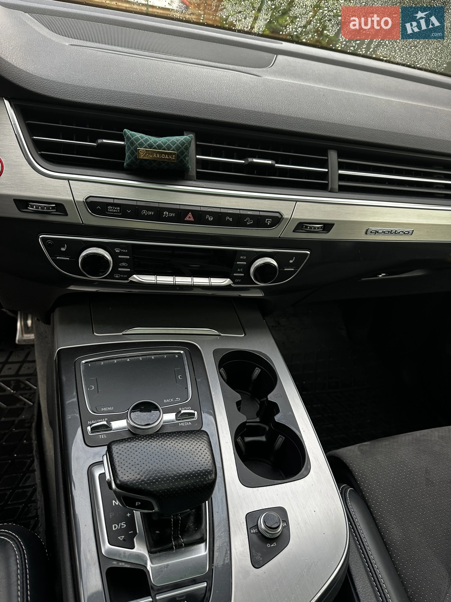 Audi Q7 2017 VIN WA1LAAF70HD046205 фото оголошення 5 з 17