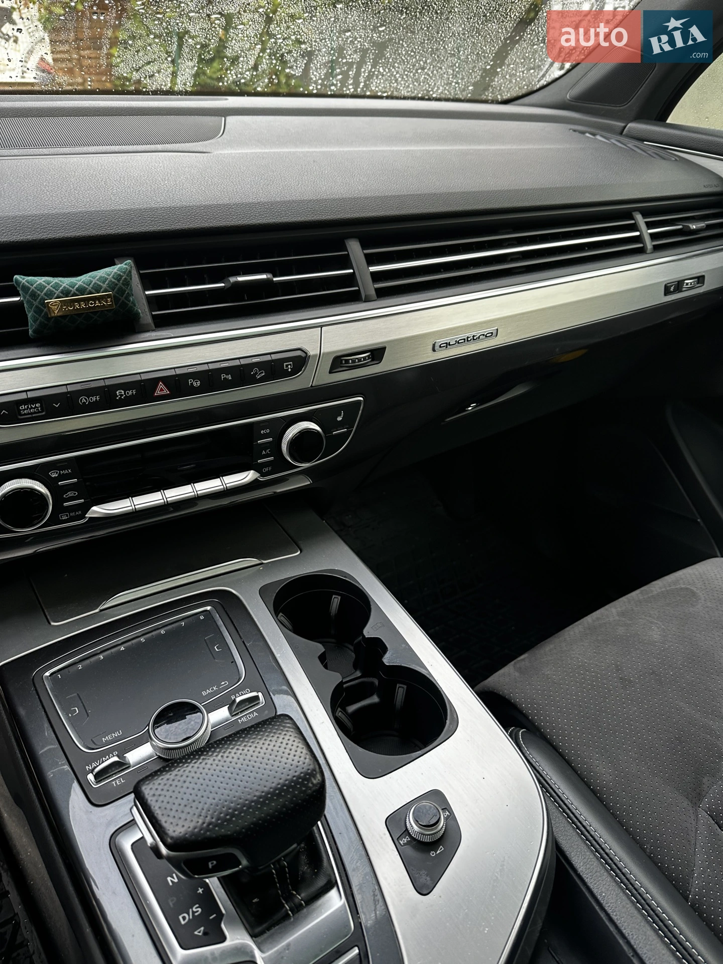 Audi Q7 2017 VIN WA1LAAF70HD046205 фото оголошення 8 з 17