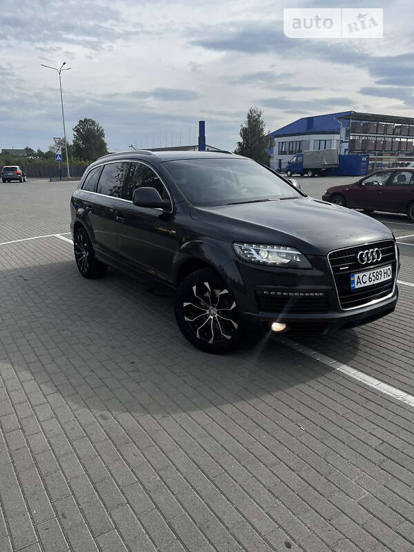 Позашляховик / Кросовер Audi Q7 2007 в Ковелі