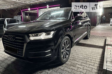 Внедорожник / Кроссовер Audi Q7 2016 в Жидачове