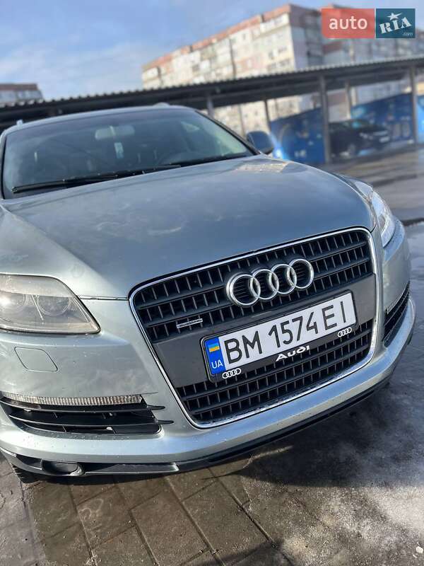 Позашляховик / Кросовер Audi Q7 2007 в Сумах