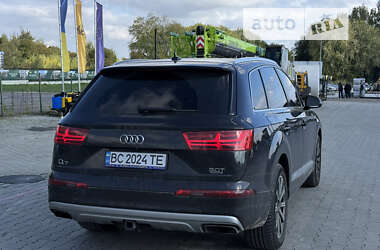 Позашляховик / Кросовер Audi Q7 2015 в Львові