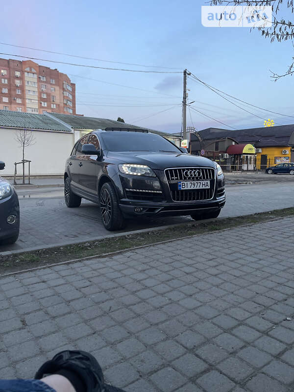 Внедорожник / Кроссовер Audi Q7 2012 в Полтаве