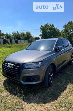 Внедорожник / Кроссовер Audi Q7 2019 в Ровно