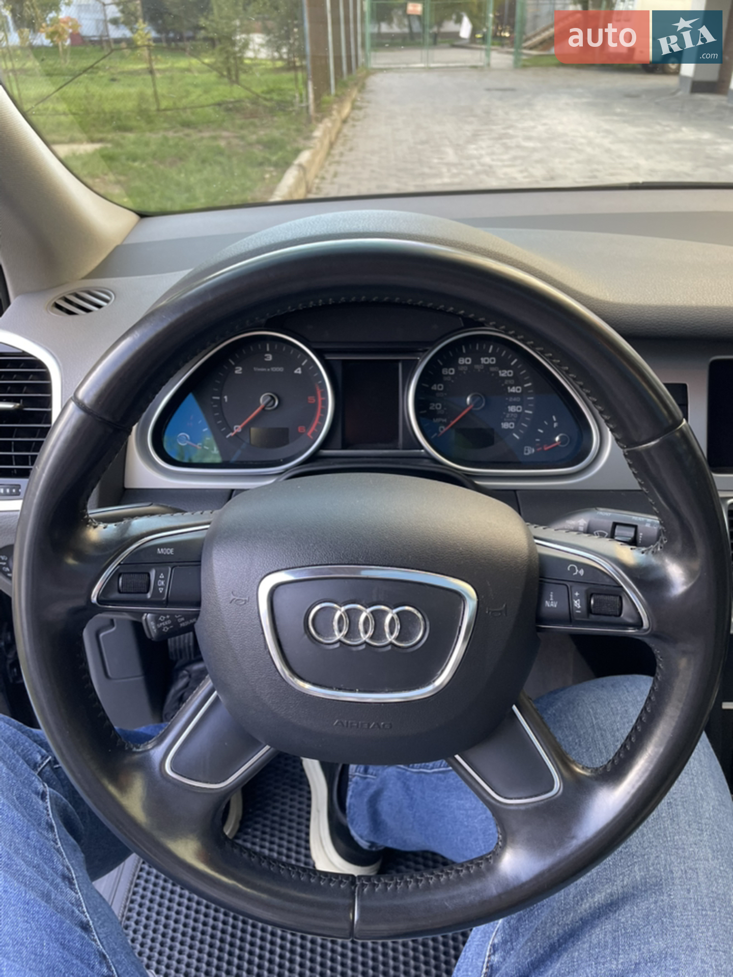 2011 Audi Q7 - мініатюра 12