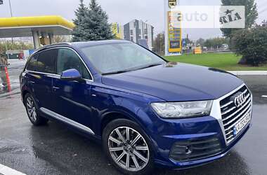 Позашляховик / Кросовер Audi Q7 2019 в Києві