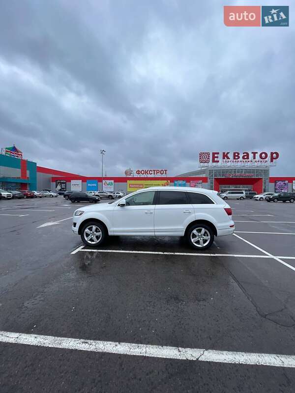 Позашляховик / Кросовер Audi Q7 2014 в Рівному фото 18 Позашляховик / Кросовер Audi Q7 2014 в Рівному
