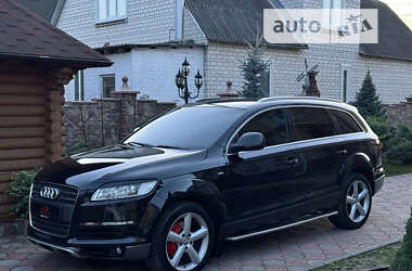 Позашляховик / Кросовер Audi Q7 2007 в Вараші