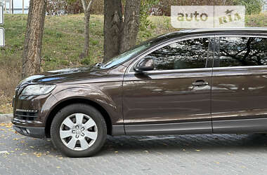 Внедорожник / Кроссовер Audi Q7 2010 в Киеве