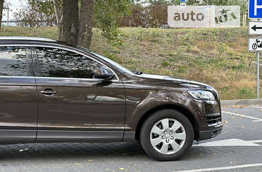 Внедорожник / Кроссовер Audi Q7 2010 в Киеве