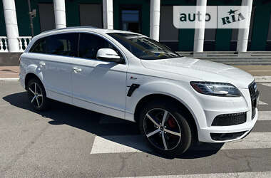 Позашляховик / Кросовер Audi Q7 2011 в Черкасах