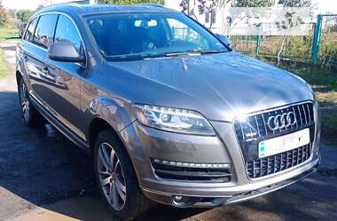 Позашляховик / Кросовер Audi Q7 2012 в Рожище