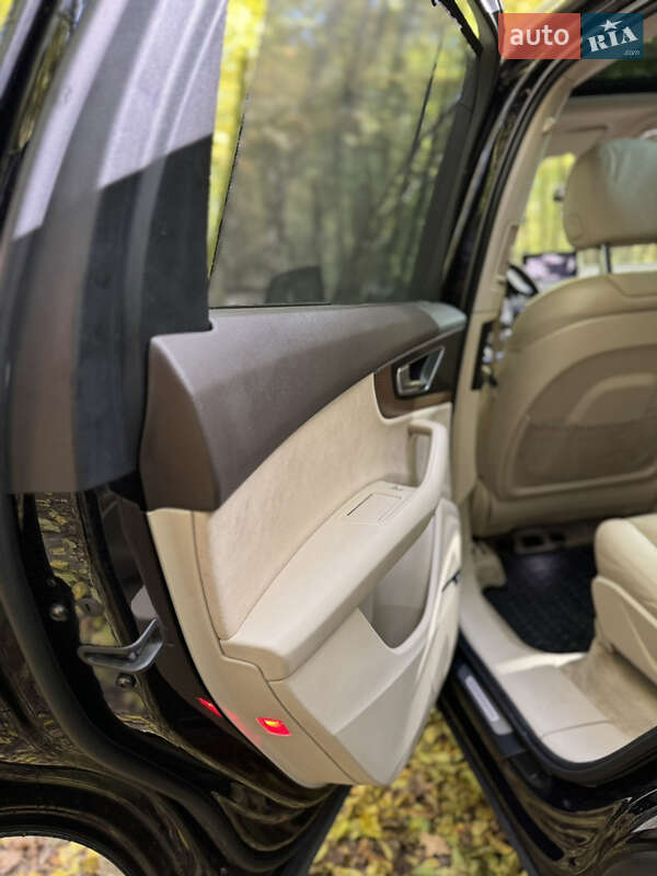 Внедорожник / Кроссовер Audi Q7 2016 в Львове