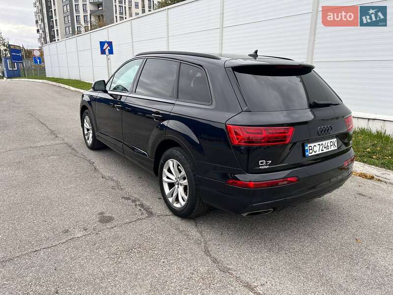 Внедорожник / Кроссовер Audi Q7 2017 в Львове