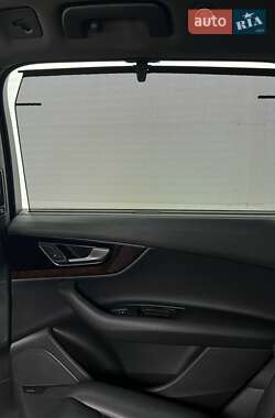 Внедорожник / Кроссовер Audi Q7 2017 в Львове