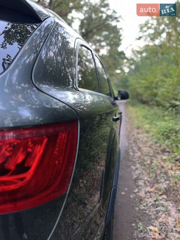 Позашляховик / Кросовер Audi Q7 2010 в Нововолинську