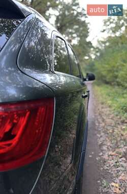 Внедорожник / Кроссовер Audi Q7 2010 в 