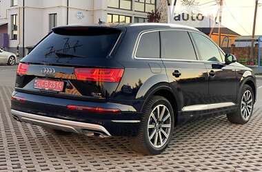 Внедорожник / Кроссовер Audi Q7 2016 в Луцке