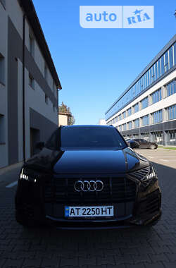 Внедорожник / Кроссовер Audi Q7 2020 в Ивано-Франковске