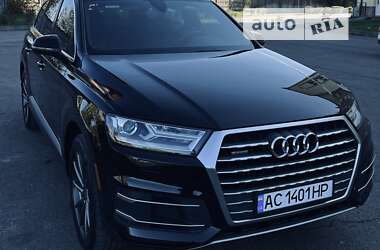 Внедорожник / Кроссовер Audi Q7 2016 в Луцке