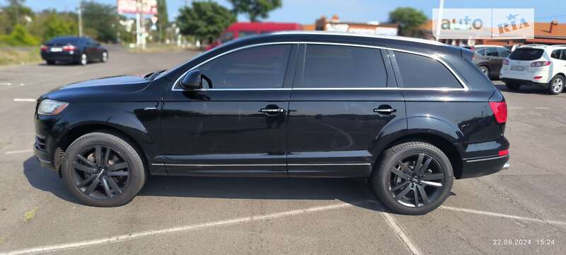 Внедорожник / Кроссовер Audi Q7 2014 в Одессе