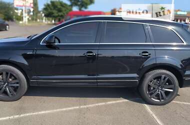 Позашляховик / Кросовер Audi Q7 2014 в 