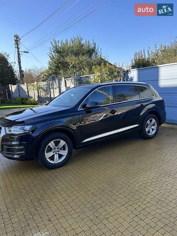 Позашляховик / Кросовер Audi Q7 2017 в Києві