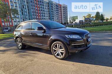 Позашляховик / Кросовер Audi Q7 2012 в Києві