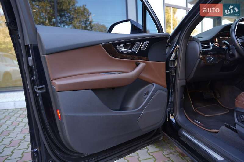 Внедорожник / Кроссовер Audi Q7 2016 в Одессе фото 21 Внедорожник / Кроссовер Audi Q7 2016 в Одессе