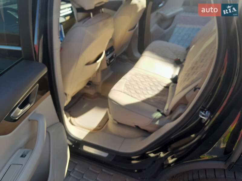 Внедорожник / Кроссовер Audi Q7 2017 в Первомайске фото 18 Внедорожник / Кроссовер Audi Q7 2017 в Первомайске