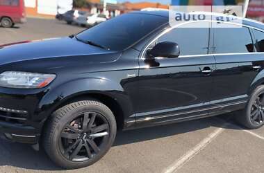 Внедорожник / Кроссовер Audi Q7 2014 в 