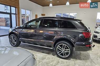 Внедорожник / Кроссовер Audi Q7 2012 в 