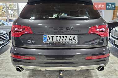 Внедорожник / Кроссовер Audi Q7 2012 в 