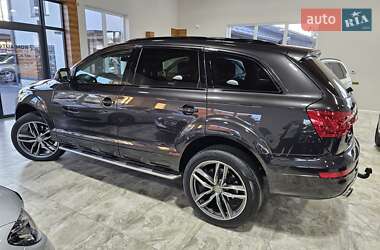 Внедорожник / Кроссовер Audi Q7 2012 в 