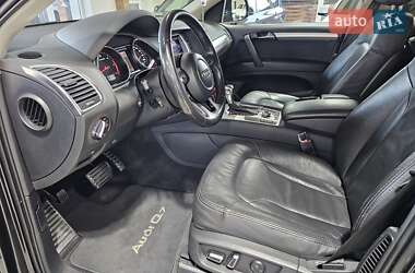 Внедорожник / Кроссовер Audi Q7 2012 в 