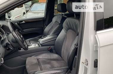 Позашляховик / Кросовер Audi Q7 2013 в Києві